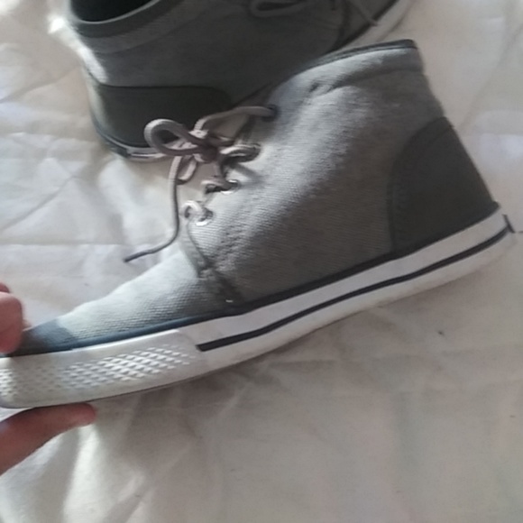 Shoes - Picture 3 of 3